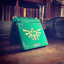 GBA SP Hyrule custom, par Muchunow