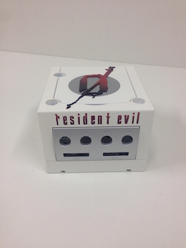 Work in progress : Un Game Cube custom Resident Evil, par Muchunow