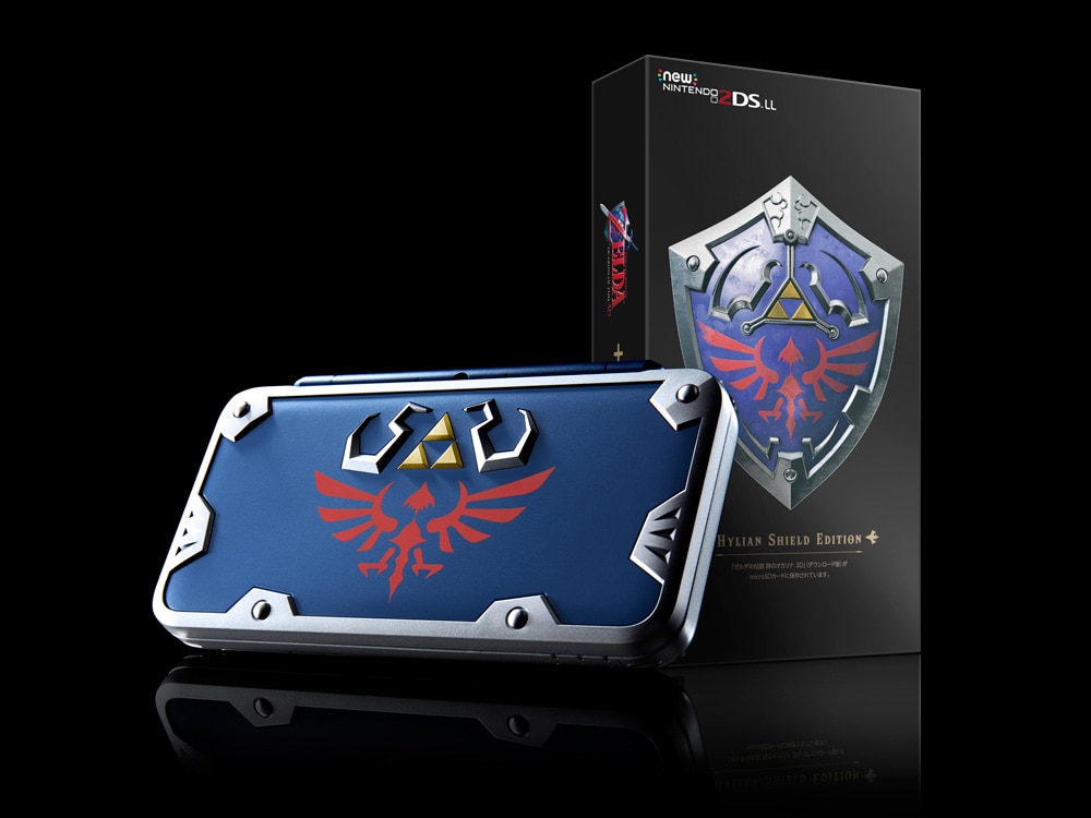 new2dsll-hylian-shield-2.jpg